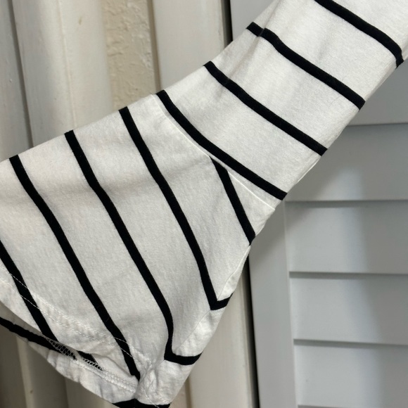 Cupcakes & cashmere Blouse - Picture 8 of 8